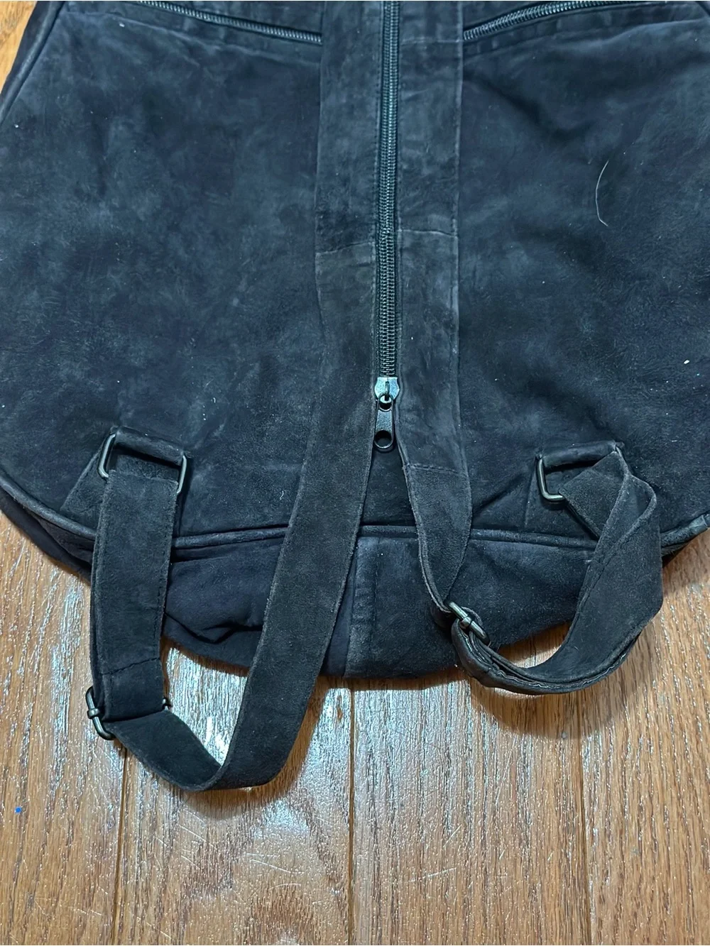 Black Suede Bird Carrier Backpack with Red & Blue Parrot Design